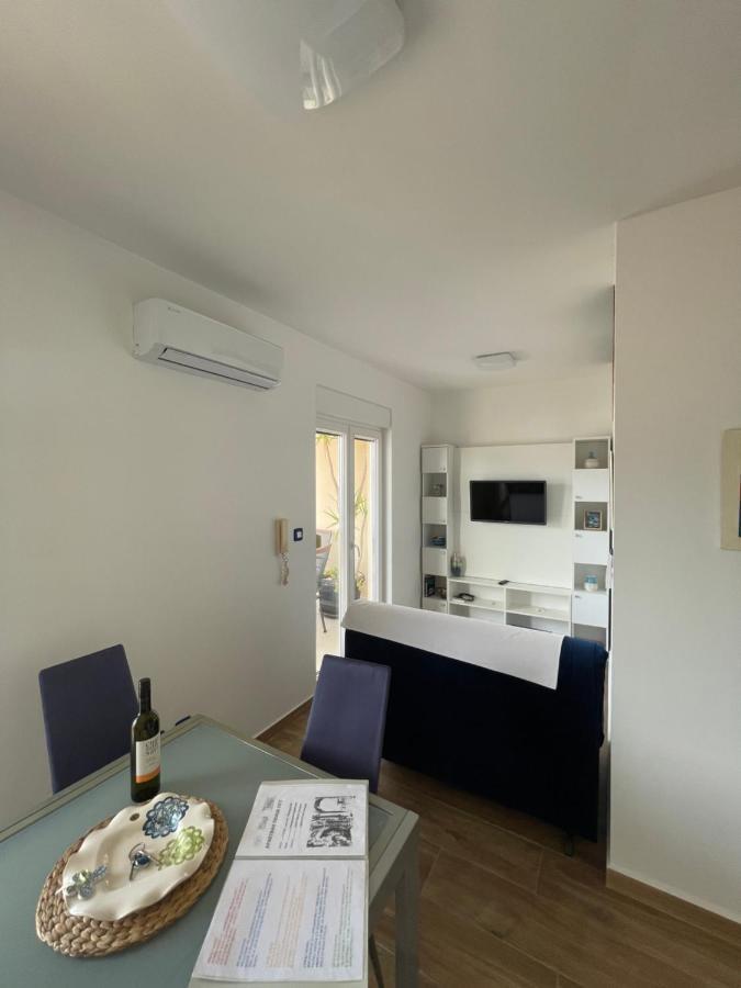 Apartment Trogir City Екстер'єр фото