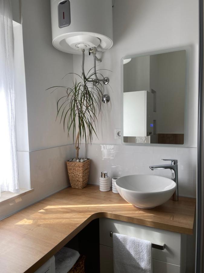 Apartment Trogir City Екстер'єр фото