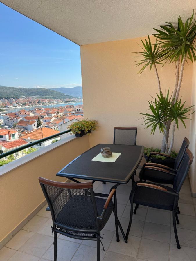 Apartment Trogir City Екстер'єр фото
